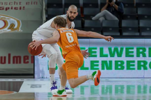 化率均在世 化率均在世